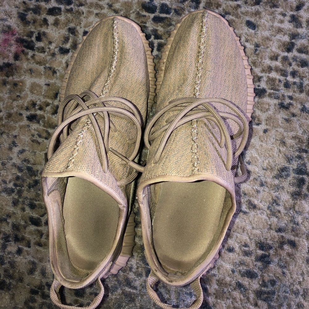 Adidas yeezys